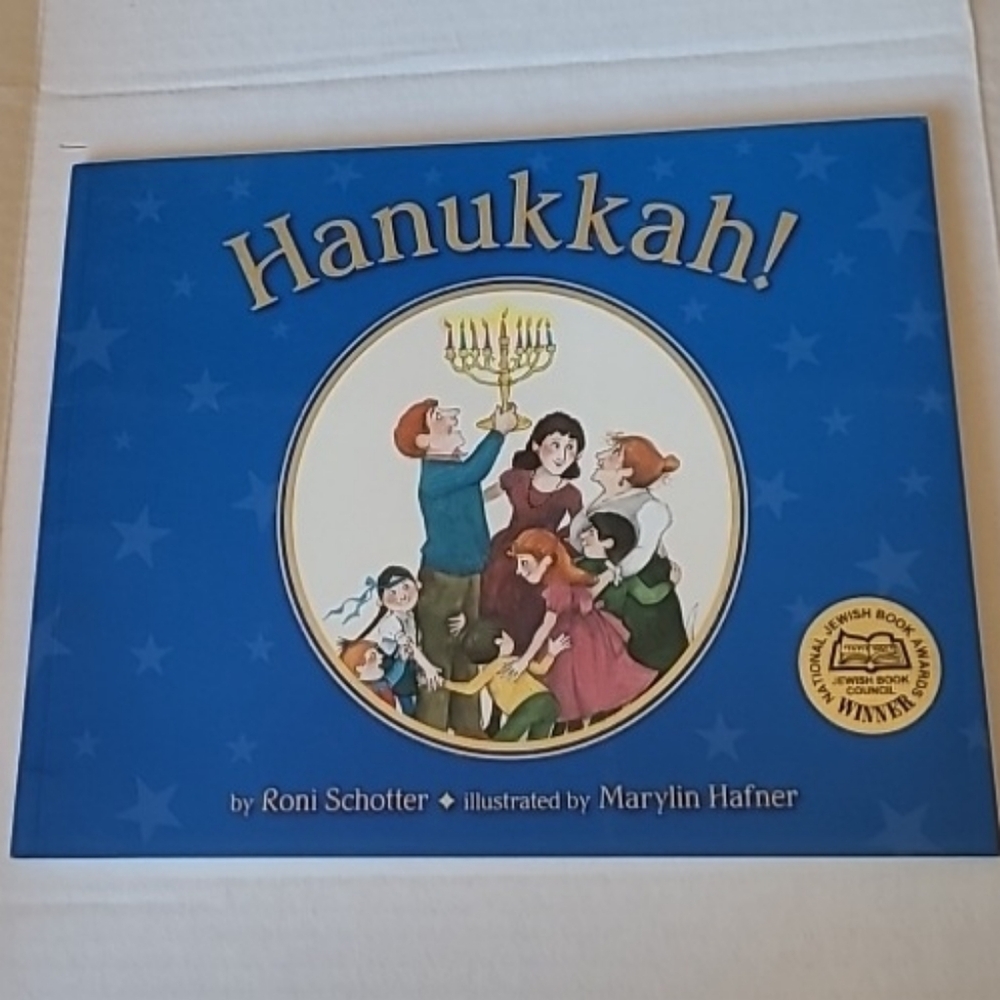 HANUKKAH! by Roni Schotter PJ LIBRARY Natl Jewish Book Awards Winner Illustrated
